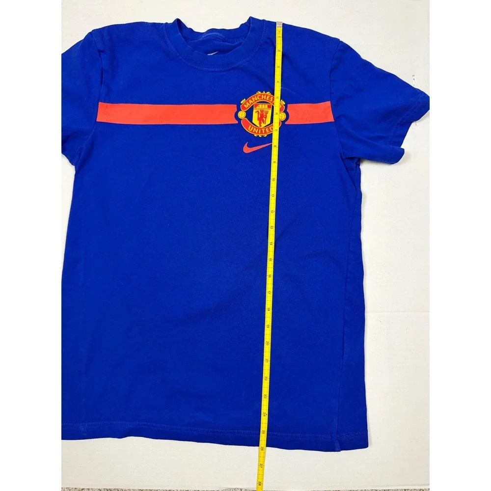 Nike T-Shirt Manchester United FC Size M Blue Slim Fit Soccer‎ Graphic Tee